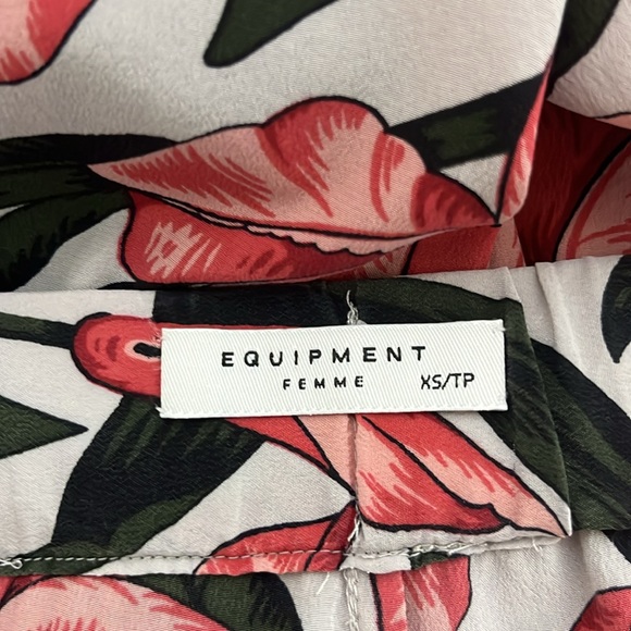 Equipment Femme 100% Silk Adalyn Iris Floral Print Pants - Picture 7 of 8